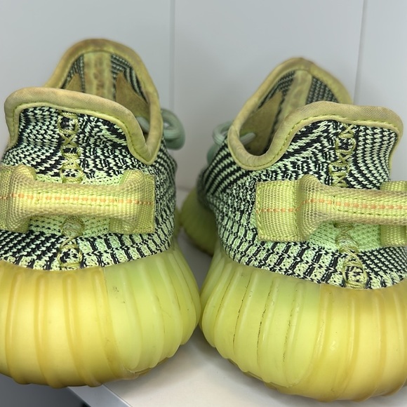 Yeezy Boost 350 Lime Green - Picture 12 of 12